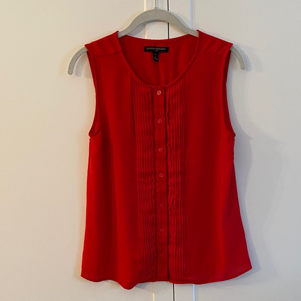 Banana Republic Vibrant Red Sleeveless Blouse